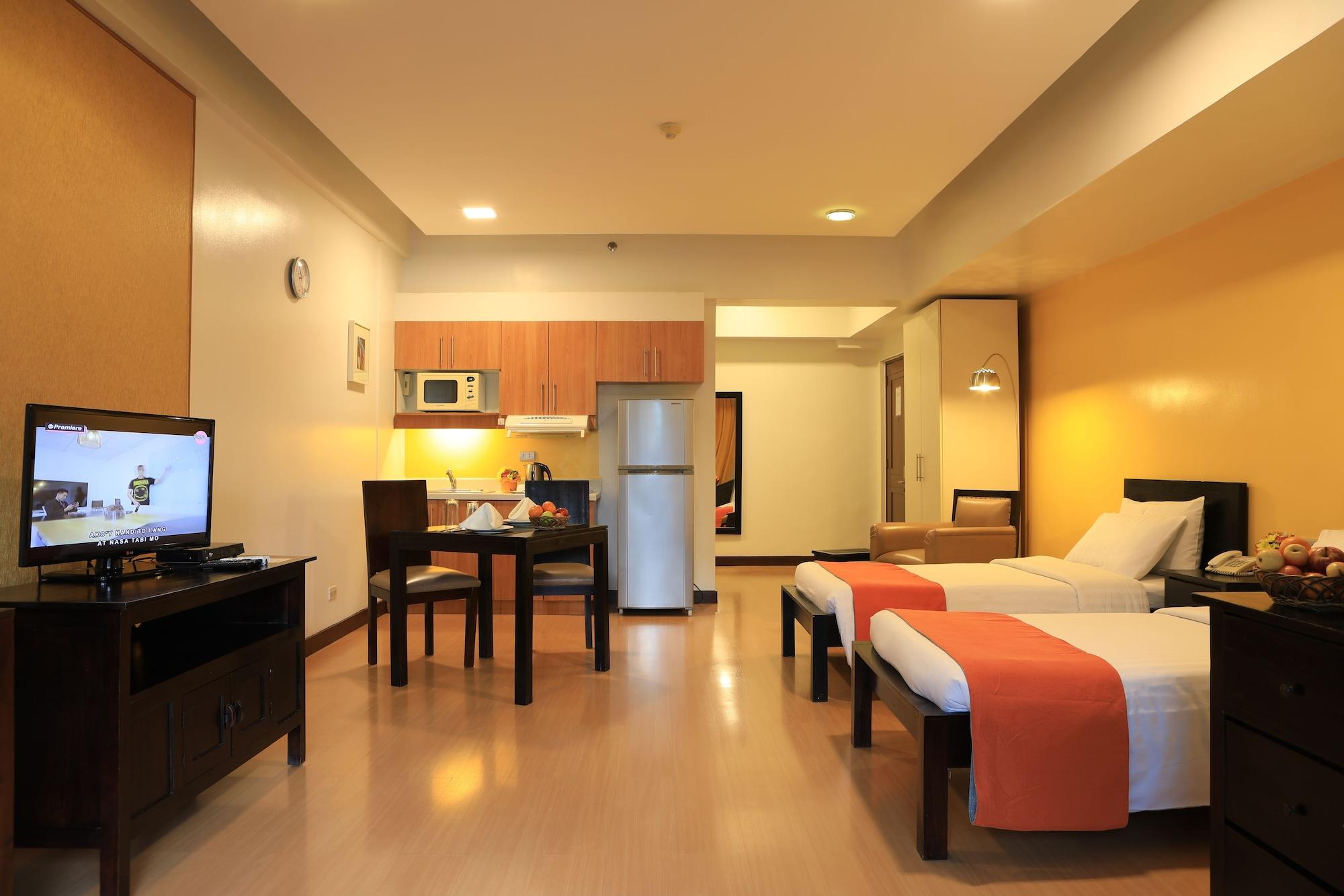 The Malayan Plaza Hotel Pasig City Exterior foto